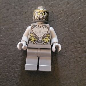 EUC LEGO Marvel Super Heroes Chitauri minifigure (sh730) Mini Fig